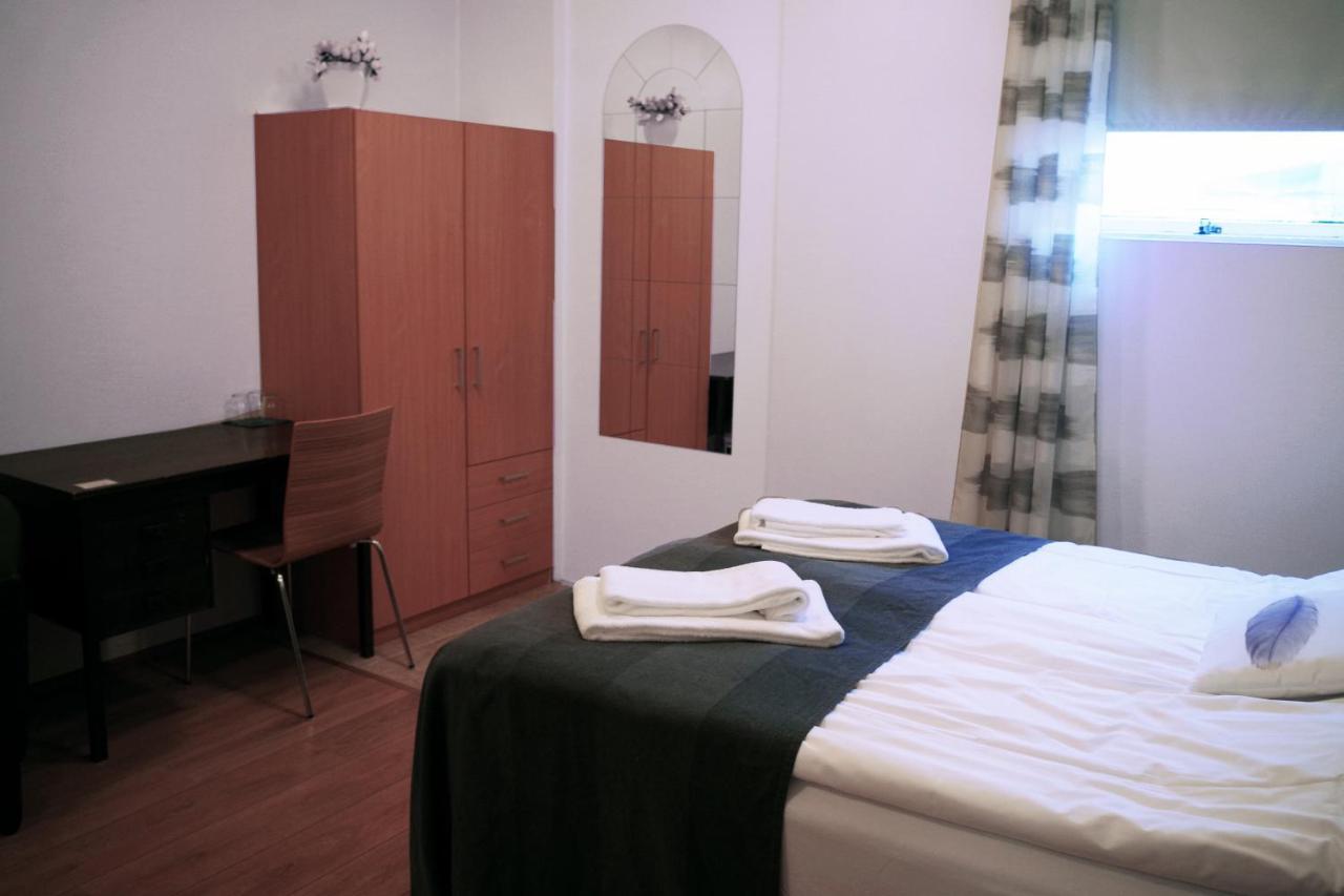 Saxa Guesthouse Stöðvarfjörður Bagian luar foto
