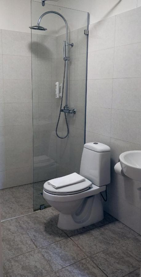 Saxa Guesthouse Stöðvarfjörður Bagian luar foto