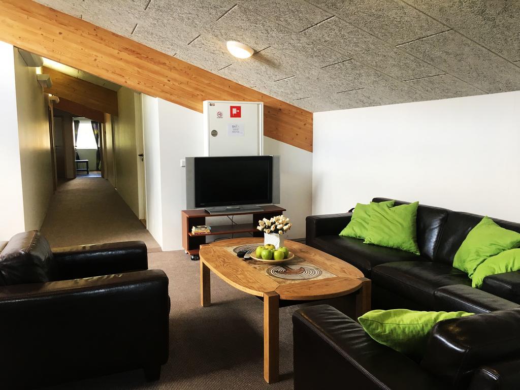Saxa Guesthouse Stöðvarfjörður Bagian luar foto